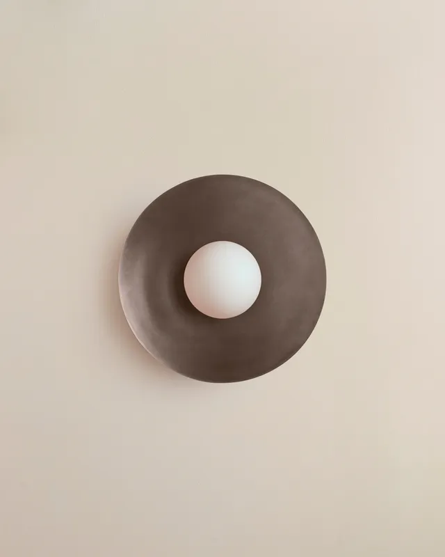 Arundel Orb Surface Mount – Pewter / Black / Slim (ADA)