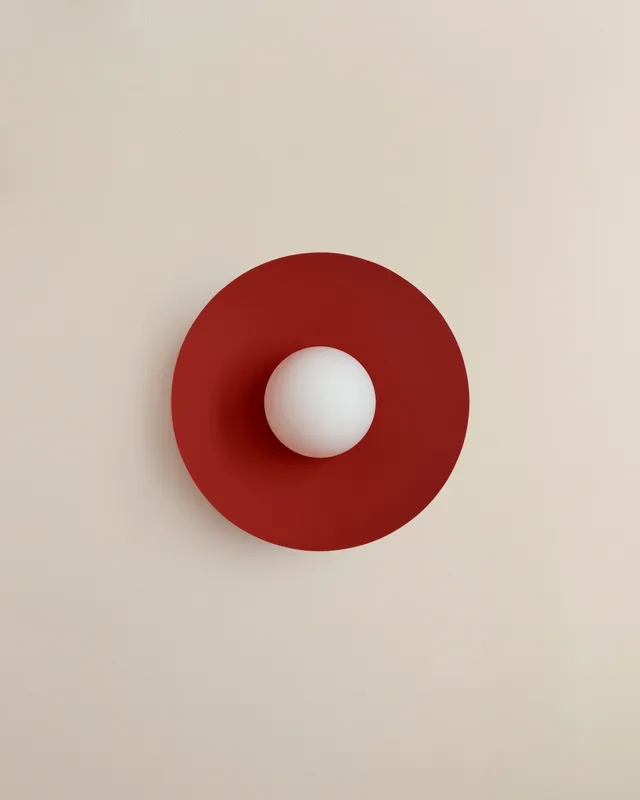 Arundel Orb Surface Mount – Oxide Red / Patina Brass / Slim (ADA)