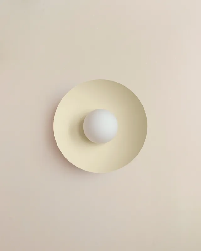 Arundel Orb Surface Mount – Bone / Patina Brass / Slim (ADA)