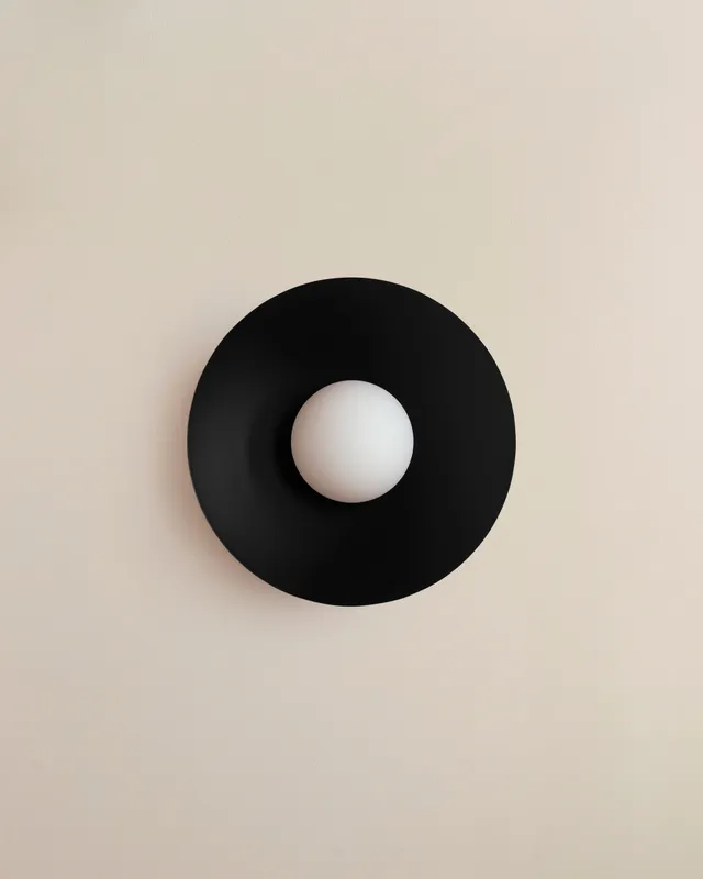 Arundel Orb Surface Mount – Black / Blackened Brass / Slim (ADA)